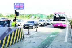 Vẫn nhiều mối lo việc thu phí không dừng