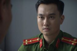 Nam chính 'Phố trong làng' chật vật tìm lại hào quang vì sai lầm của tuổi trẻ