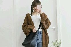5 cách diện áo cardigan đẹp mà vẫn ấm áp vào mùa đông chị em nên thử