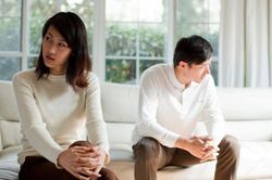 Buột miệng hỏi lý do tại sao bạn trai muốn cưới tôi làm vợ, để rồi nghe câu trả lời của anh mà tôi uất ức