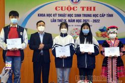 Trao 8 giải nhất Cuộc thi KHKT học sinh trung học cấp tỉnh lần thứ IX