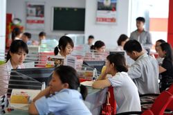 Ngân hàng đang tuyển dụng nhân viên số lượng lớn