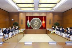Thúc đẩy quan hệ hợp tác hai Quốc hội Việt Nam-Hungary đi vào chiều sâu, hiệu quả