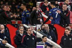 Ronaldo ném áo khi bị HLV Rangnick thay ra
