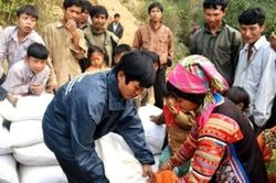 Đảm bảo an sinh cho người dân thoát nghèo bền vững đón xuân Nhâm Dần