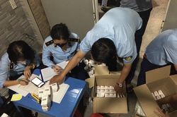 Thu giữ lượng lớn thuốc điều trị Covid-19 ở TP.HCM