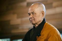 Di nguyện của Thiền sư Thích Nhất Hạnh trước khi viên tịch: 'Đừng xây tháp mộ gì cho thầy'