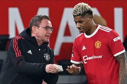Lộ khoản thưởng HLV Rangnick nếu MU kết thúc top 4 Premier League