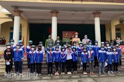 Tuyên truyền các quy định của pháp luật cho học sinh trường THCS xã Yên Hòa