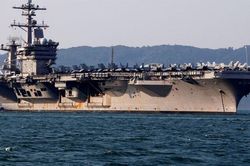 Hai siêu tàu sân bay Mỹ tới Biển Đông tham gia diễn tập
