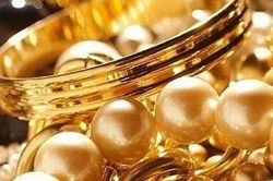 Giá vàng 'nhào lộn', dân buôn 'toát mồ hôi'