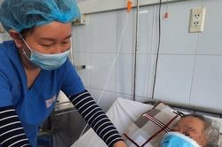 Cụ ông sống với đầu đạn trong phổi suốt 60 năm