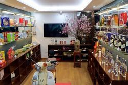 Cận cảnh hàng loạt sản phẩm được làm giả siêu tinh vi, mắt thường khó lòng phân biệt