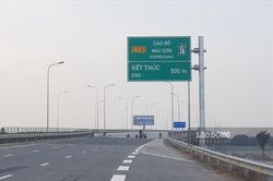 Hoãn thời gian thông xe cao tốc Cao Bồ - Mai Sơn