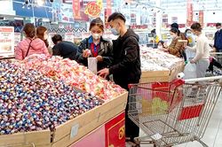Thị trường giáp Tết: Sức mua tăng, giá ổn định