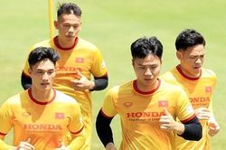 Thầy Park lại đứng trước lựa chọn ở khung gỗ