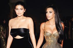 Rủi ro khi chạy theo cơ thể đồng hồ cát giống Kim Kardashian