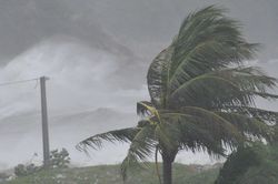 Vùng áp thấp đi vào Biển Đông