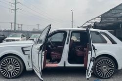 SUV siêu sang Rolls-Royce Cullinan độ Mansory đầu tiên về Việt Nam