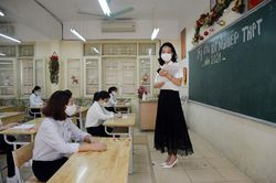 Bảo đảm quyền lợi, khả năng tiếp cận bình đẳng cho thí sinhTin khácĐảm bảo ai ở các khu điều trị và cách ly tập trung cũng đều được đón tếtPhim tài liệu 'Lạng Sơn - 190 năm xây dựng và phát triển' được giới thiệu rộng rãi trên các trang thông tin điện tử