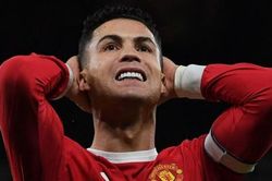 Ronaldo nổi điên vì bị định giá thấp
