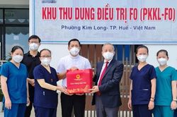 Y tế - Sức khỏe Y tế - Sức khỏe Phó Bí thư Thường trực Tỉnh ủy Phan Ngọc Thọ tặng quà, chúc tết Phòng khám từ thiện Kim Long
