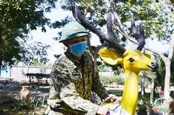 Tết của những 'người nhái'
