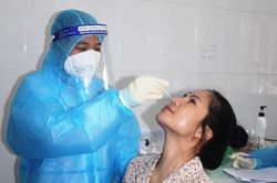 Ngành y tế vững vàng trong dịch bệnh