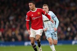 Sao trẻ của Man Utd bị tố hành hung bạn gái