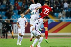 Việt Nam - Trung Quốc: Pha nâng tỷ số lên 2-0 ngoạn mục của Tiến Linh