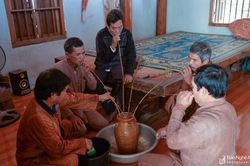 Người Ơ Đu ở Văng Môn ăn Tết