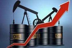 Vì sao giá dầu thô WTI vượt 90 USD / thùng lần đầu tiên kể từ năm 2014?