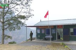 Vững vàng trên chốt biên cương