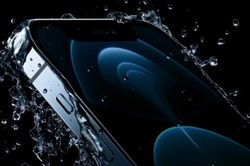 Apple thoát vụ kiện về tính năng chống nước của iPhone