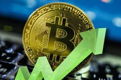 Suốt tuần chìm dưới đáy, Bitcoin bất ngờ tăng mạnh