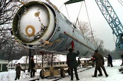 Nga vô hiệu hóa vũ khí hạt nhân Ukraine thừa hưởng từ Liên Xô như thế nào?
