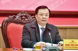 Hà Nội tặng tuyển bóng đá nữ Việt Nam 1 tỷ đồng