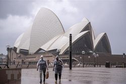 Australia chính thức mở cửa đón du khách quốc tế từ ngày 21/2