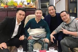 Việt Anh hội ngộ bên nghệ sĩ Công Lý dịp đầu năm, tiết lộ tình trạng sức khỏe của 'cô Đẩu'