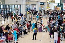 Khách đi lại sau Tết tăng đột biến, hàng không bổ sung thêm 250 chuyến bay