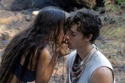 Shawn Mendes hẹn hò ngôi sao ăn chay Hitomi Mochizuki