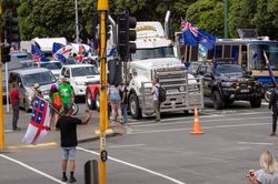 Biểu tình xe tải lan tới New Zealand, tòa nhà nghị viện bị bao vây