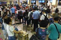 'Lên voi xuống chuột' như giá vé máy bay Tết Nhâm Dần