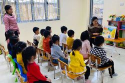 Tổng số trẻ em trong một cơ sở giáo dục mầm non độc lập không quá 70 trẻ