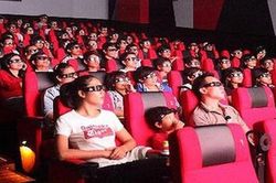 Hà Nội mở cửa trở lại rạp chiếu phim từ ngày 10/2