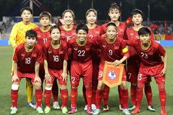 'Bóng đá nữ là tài sản vô giá'