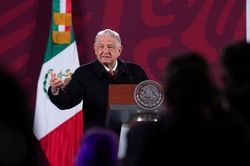 Tổng thống Mexico đề nghị tạm dừng quan hệ với Tây Ban Nha