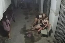 Nữ nhân viên quán karaoke bị đồng nghiệp đâm tử vong