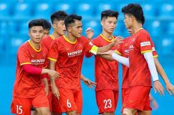 Bóng đá Việt Nam hôm nay: U23 Việt Nam lên đường sang Campuchia