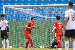 U23 Việt Nam hưng phấn đến Campuchia